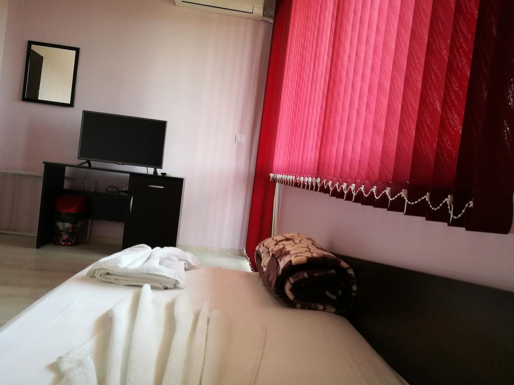 Guest House Karaulanov Elhovo  Zewnętrze zdjęcie