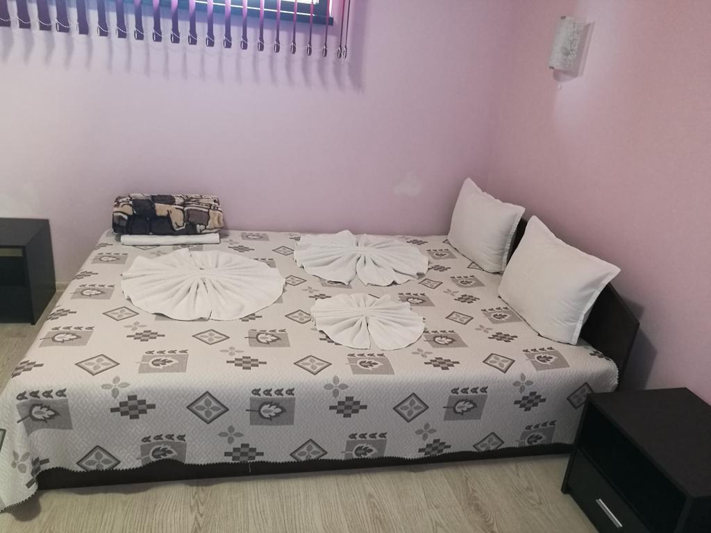 Guest House Karaulanov Elhovo  Zewnętrze zdjęcie